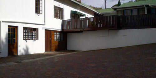 Guesthouse 80 On Main 克尼斯纳 外观 照片